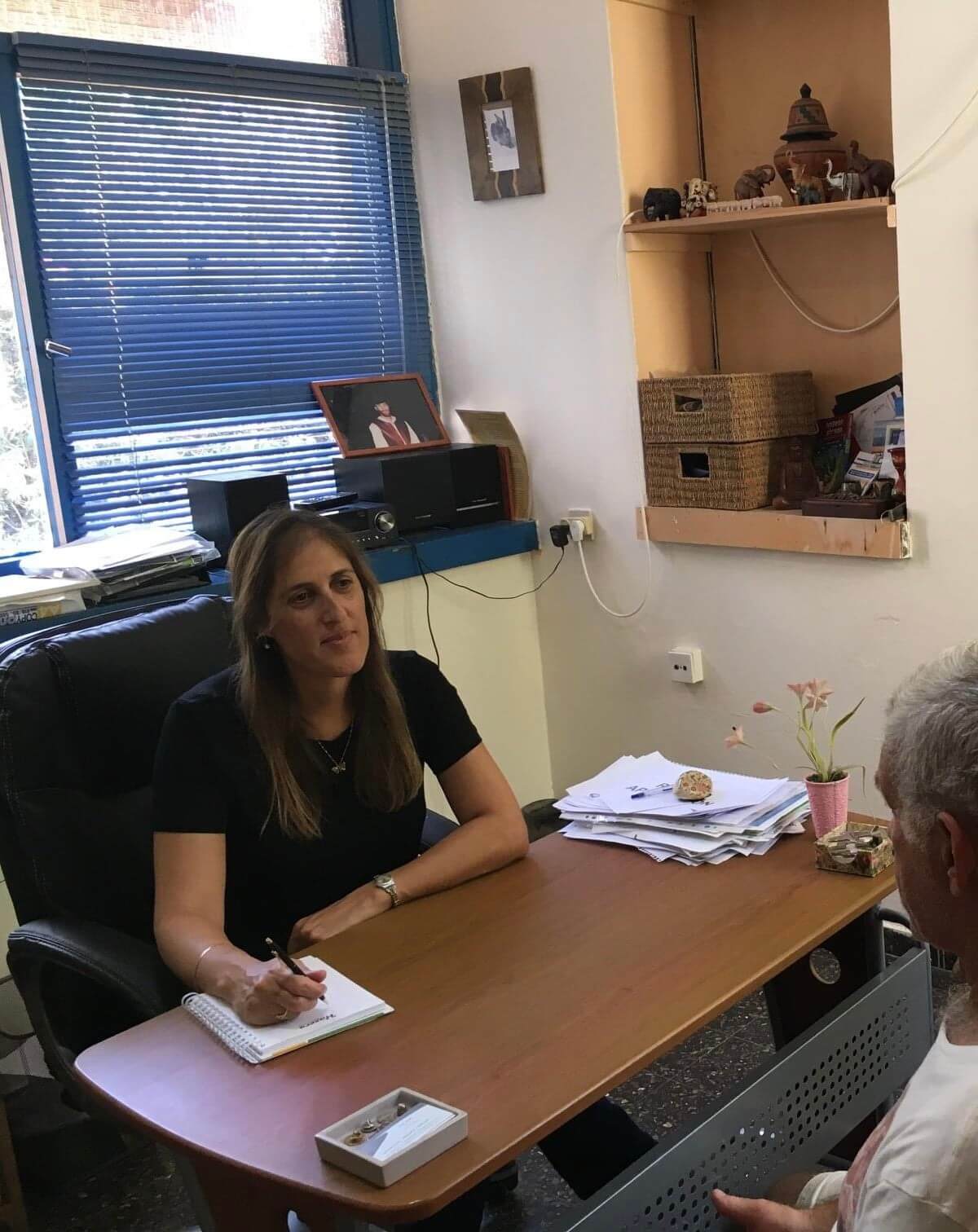 שרון רביב יועצת ארגונית ומאמנת עסקית