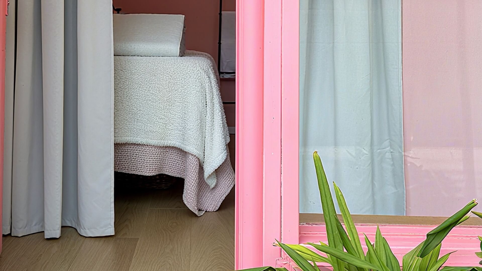  | AnnaSos_FaceMassage