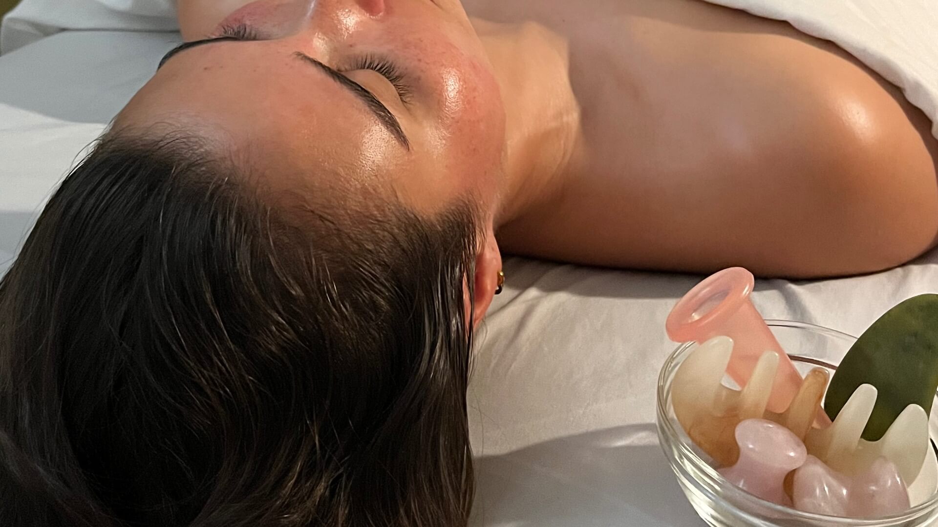  | רינת בן יוסף טיפולי פנים ופנים